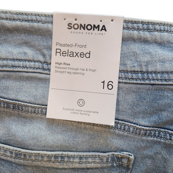 Sonoma Relaxed Pleated Front Jeans 16 NWT Light Wash High Rise Straight Leg - Picture 7 of 8